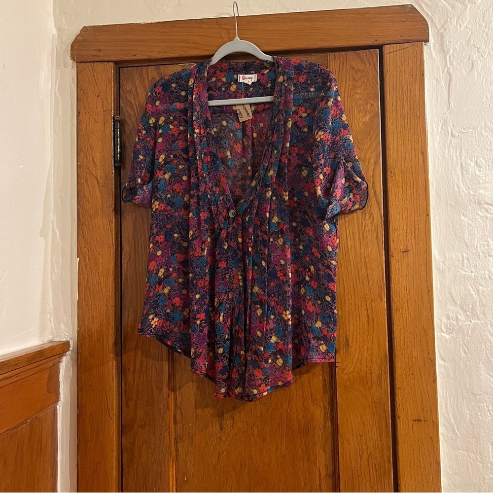 Olsenboye Blue Ruffled Short Sleeve Blouse